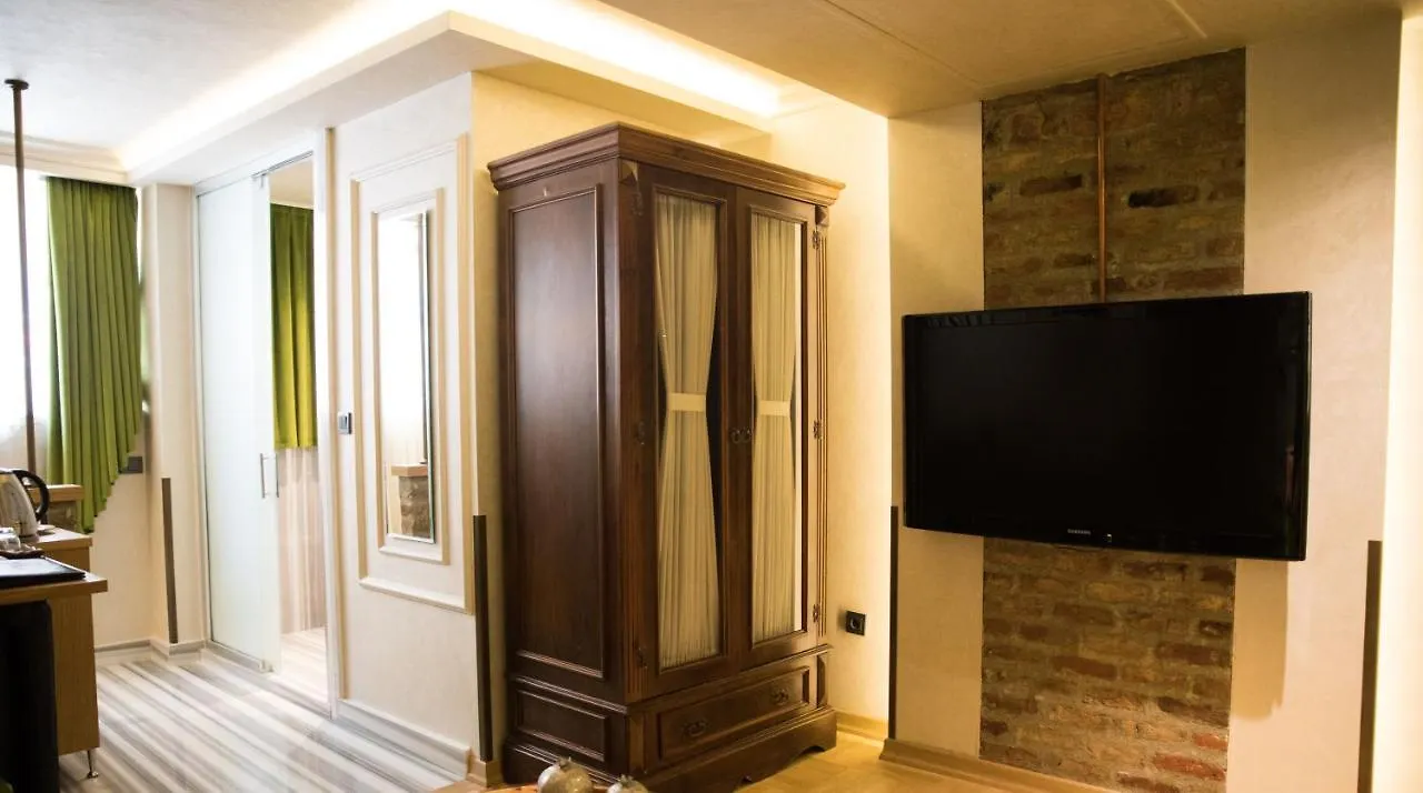 ***  Hotel Niles Istanbul Turkey
