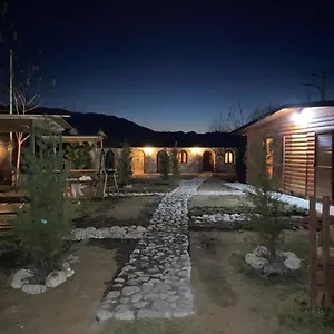 Windmill Gesthouse & Grill Kamp alanı Shkodër