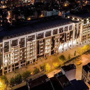 Hotel Garlon
